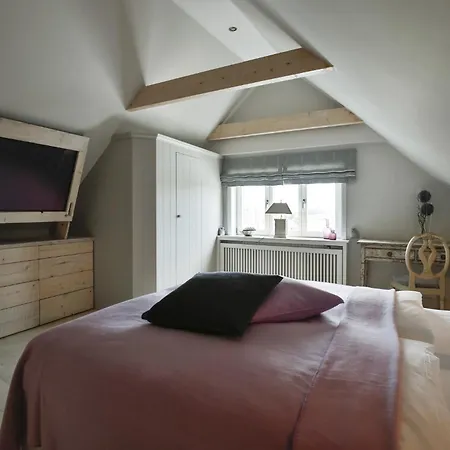 Haus Faehrhues Holiday home *